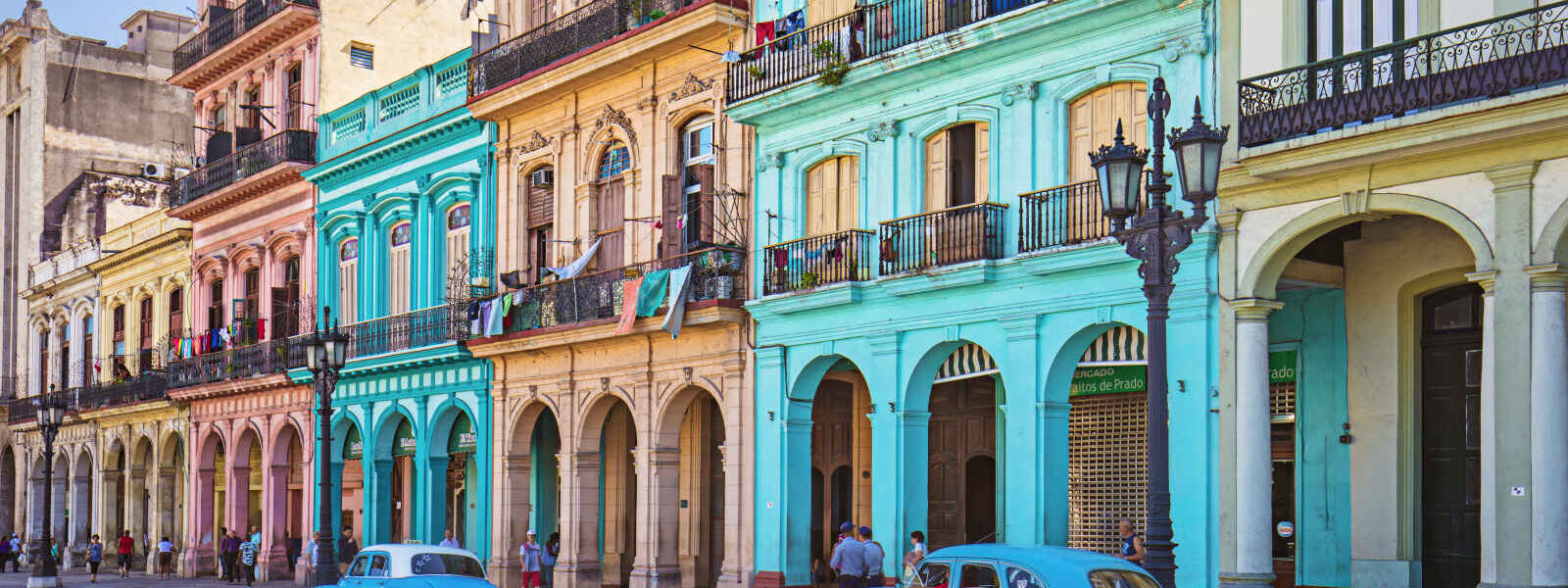Façades et voitures, La Havane, Cuba